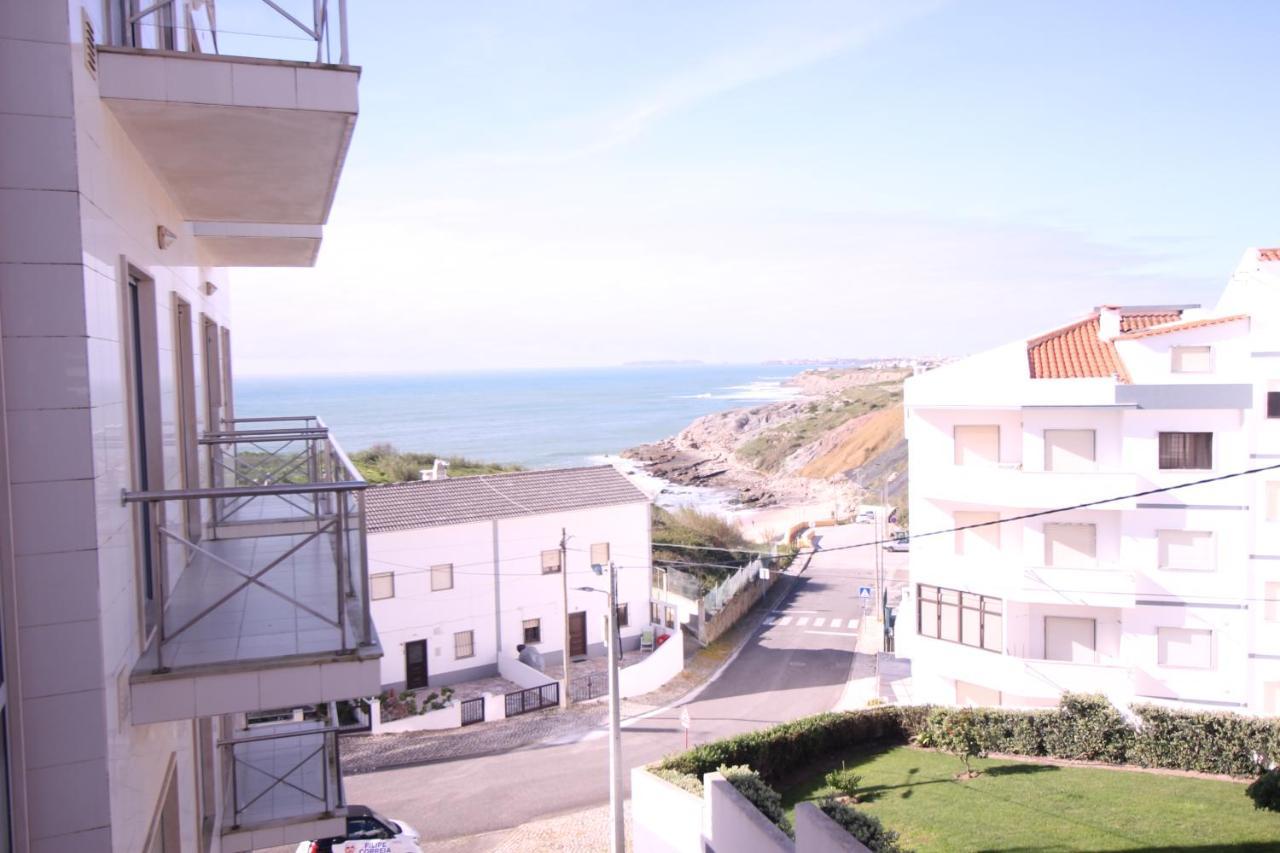 Casa Da Palmeira Beach Apartment São Bernardino المظهر الخارجي الصورة